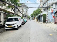 2MT trước sau đường 8m thông tại Phan Văn Trị thông Quang Trung vị