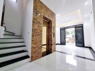 Bán nhà Đông Ngạc 35m, 5 tầng, gần trường chợ, ô tô tránh, 2 mặt