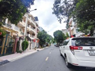 BÁN BIỆT THỰ DƯƠNG QUANG ĐÔNG- PHẠM HÙNG Q.8- - 164m2  ngang 8m  -