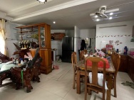 Bán căn góc mặt tiền Núi Thành, 3 tầng, đường 10m5, kinh doanh