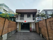 HXH sát MT Quang Trung. Ngang 6m công nhận 121m2. Giá chỉ ~ 75tr/m2