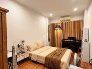 Nhà cạnh Võng Thị Tây Hồ ngõ nông – 2 phút hồ - thế đất đẹp – 3 gác