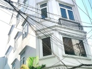 BÁN NHÀ BÌNH THẠNH OTO VÀO NHÀ 60M2 5 TẦNG NGANG 4,2M 5 PN KD ĐỈNH