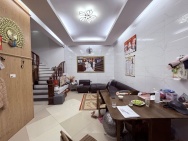 Bán nhà Nguyễn Văn Cừ- Gia Thụy- Dân Xây- Oto 45m 5 tầng hơn 6
