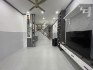 Bán nhà hẻm 8m Âu Cơ, phường 14, Tân Bình; 4*10m; 4 tầng chỉ 8,3 tỷ