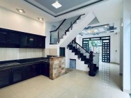 Bán nhà HXH Cách Mạng Tháng 8, p7 Tân Bình; 5x13m góc 2MT 5 tầng