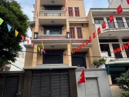 **Bán nhà MT Lê Văn Sỹ ** phường 2 Tân Bình (3,5*11m) - hơn 8 tỷ