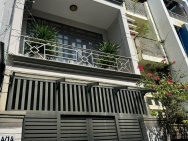 **Bán nhà hẻm phường 14 Tân Bình** hẻm 127 Ba Vân; 4,2x23,- 110