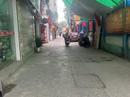 KIM GIANG - NHÀ DÂN XÂY KIÊN CỐ 35M x 5 TẦNG - 50M RA ĐƯỜNG OTO