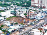 The Emerald Boulevard sở hữu vị trí đắc địa ngay mặt tiền Quốc lộ