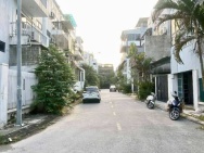 BIỆT THỰ XÂY THÔ KĐT XUÂN PHƯƠNG - FORESA 1A - ĐƯỜNG TO HÈ THOÁNG -