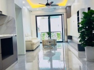 CHÙA BỘC 42M² – 5 TẦNG – MT 7.4M  THANG MÁY – NGÕ Ô TÔ  10.9 TỶ