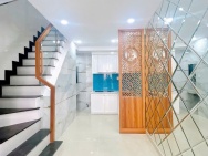 MTKD SÁT CHỢ NGUYỄN SƠN - 3 TẦNG XÂY MỚI 100% - GIÁ CHỈ NHỈNH 3 TỶ