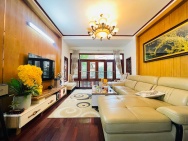 Bán Nhà Lạc Long Quân - Nhà Mới 6 Tầng - Chủ Xây Tâm Huyết Tặng Nội