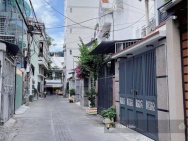 Chính chủ ở xa gửi bán nhà 3 tầng Khu Bàn Cờ TTTP Nha Trang - Hẻm