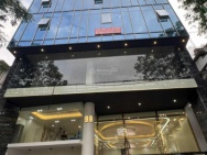 Bán tòa nhà văn phòng Thái Hà - phân lô ô tô tránh vỉa hè- 7 tầng