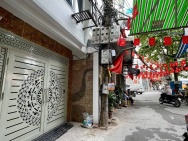 BÁN NHÀ DÒNG TIỀN TRUNG TÂM CẦU GIẤY NGÕ THÔNG THOÁNG NHÀ MỚI THANG