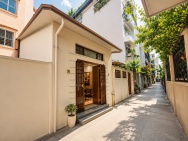 BÁN NHÀ LẠC LONG QUÂN, XÂY APARTMENT, 165M, MẶT TIỀN GẦN 7M, NGOÀI