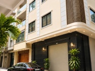 Bán nhà phố Ngọc Khánh, ô tô tránh, kinh doanh, 80m, ngoài 30 tỷ