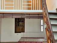 Cho thuê căn hộ tập thể Hàng Quạt 50m² tầng 2, ở gđ, 4 em nữ 7 Triệu