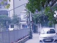 Cc cần cho thuê nhà gần ngõ 90 Giáp Bát, 45m² x 4 tầng, lô góc 3