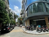 Cho thuê nhà ngõ ô tô Khuất Duy Tiến 90m² × 3 tầng, 3PN 3VS,