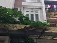 Cho thuê nhà nguyên căn 146 Vương Thừa Vũ, 70m2 x 3 tầng, 18.5