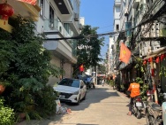 Cho thuê nhà Phố Tân Mai 55m2 x 2 tầng, 6.5 Triệu