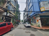 Cho thuê nhà Ngã Tư Vọng – Phương Liệt 50m² x 5 tầng, mặt tiền 4,5m