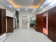 Bán nhà Liên Mạc Bắc Từ Liêm 5 tầng thang máy – full nội thất – gần