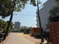 Cách MT 1 căn Phạm Huy Thông DT 5mx12m CN 60.2m2, LG 6m xây cao lầu