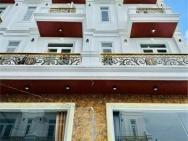 BÁN NHÀ 1 TRỤC (HXH 6M) CÓ THANG MÁY FULL NỘI THẤT, DT 4X16=64m2