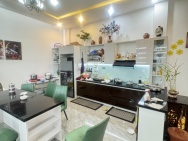 ♥ 60m ra MT Duy Tân, Ô tô đậu vài bước, 90m2, 4 tầng đúc, 4PN, còn