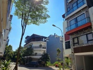 bán nhà khu tái định cư Ngọc Thuỵ, 58m x 7 tầng, vỉa hè, mặt đường