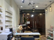 Do chuyển về quận 9 ở lên bt xa quá nên mình sang lại mặt bằng