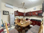 Ngõ 299 đường hoàng mai bán 82M tặng nhà lô góc 7 chỗ quay đầu kinh doanh