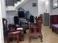 Bán nhà trệt 2 lầu sân thượng 4 pn 4 wc mới đẹp (4.9x11)  hẻm thông