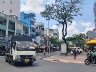 Bán nhà mặt tiền Nguyễn Văn Của Quận 8, ngang khủng 4.5x20m - Chỉ