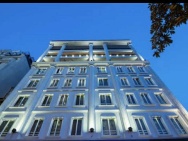 bán khách sạn 4* Hoàn Kiếm, 500m x 12 tầng, mặt tiền 18m, dòng tiền