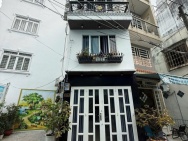 MẶT TIỀN PHÚ NHUẬN - CHỈ HƠN 3 TỶ - NHÀ 3 LẦU_Ô TÔ ĐỖ CỬA - 2PN -