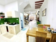 Bán nhà đường 339, Phước Long B, Q9, Thủ Đức, TP HCM. DT 100m2, 4