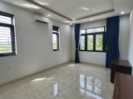 Nhà 3 tầng Thanh Lương 16 Hòa Xuân 100m2 hướng Đông Nam giá 7.75 tỷ