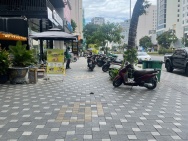 Bán Đất Mặt Tiền Phạm Văn Đồng, Sát Khách Sạn Roliva, 125m2, hạ