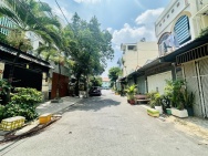 Nhà VIP Đường Nguyễn Văn Khối, P8 Gò Vấp – 4 Tầng Đối Diện Công