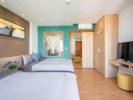 Bán tòa CHDV Núi Thành, dòng tiền gần 5%/năm, đường 10m5, 142m2,