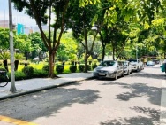 khách sạn Cổ Linh, dòng tiền ổn định 1.2tỷ/năm ,vỉa hè, ôtô dừng đỗ