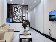 BÁN GẤP NHÀ 6 TẦNG DÂN XÂY PHÚC LỢI FULL NỘI THẬT, NGÕ GÂN Ô TÔ