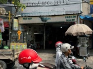 NHÀ ĐẸP – GIÁ TỐT – CẦN BÁN  NHÀ MẶT TIỀN Tại 648 HƯƠNG LỘ 2,