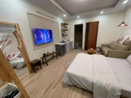 Nhỉnh 4 tỷ bán nhà thanh lân 5 tầng long lanh ở ngay gần phố hoàng mai