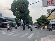 Bán nhà Mặt tiền đường Bình Lợi - giao Phạm Văn Đồng, 5x23m, 4 Tầng